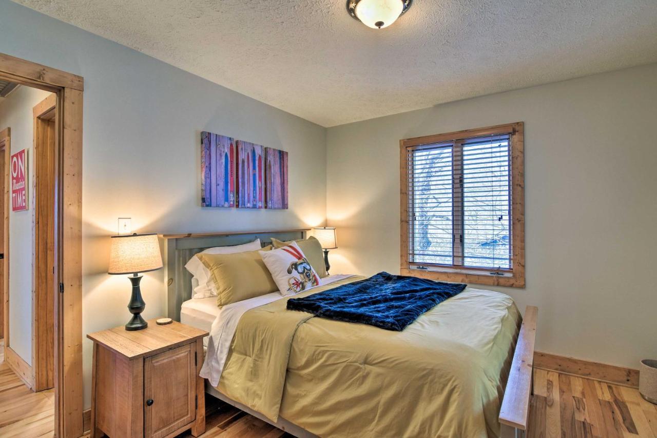Cabin With Hot Tub And Mountain Views Less Than 5 Mi To Boone بيوينغ روك المظهر الخارجي الصورة