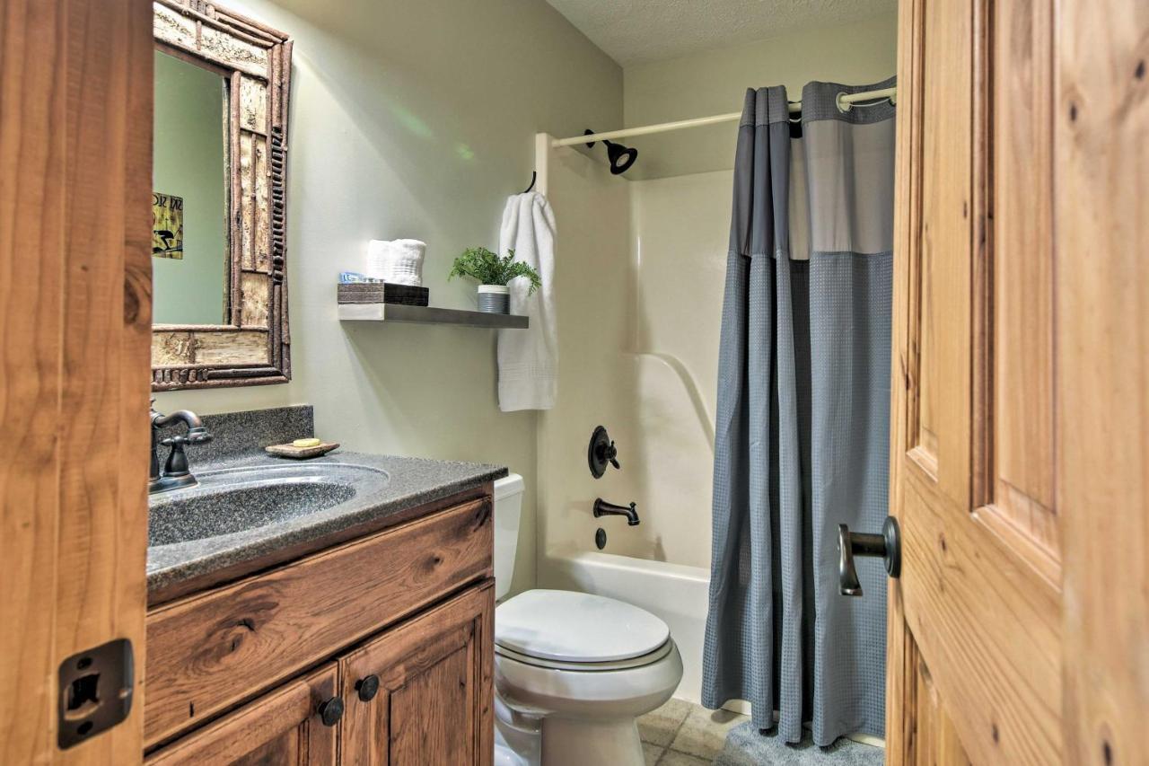 Cabin With Hot Tub And Mountain Views Less Than 5 Mi To Boone بيوينغ روك المظهر الخارجي الصورة